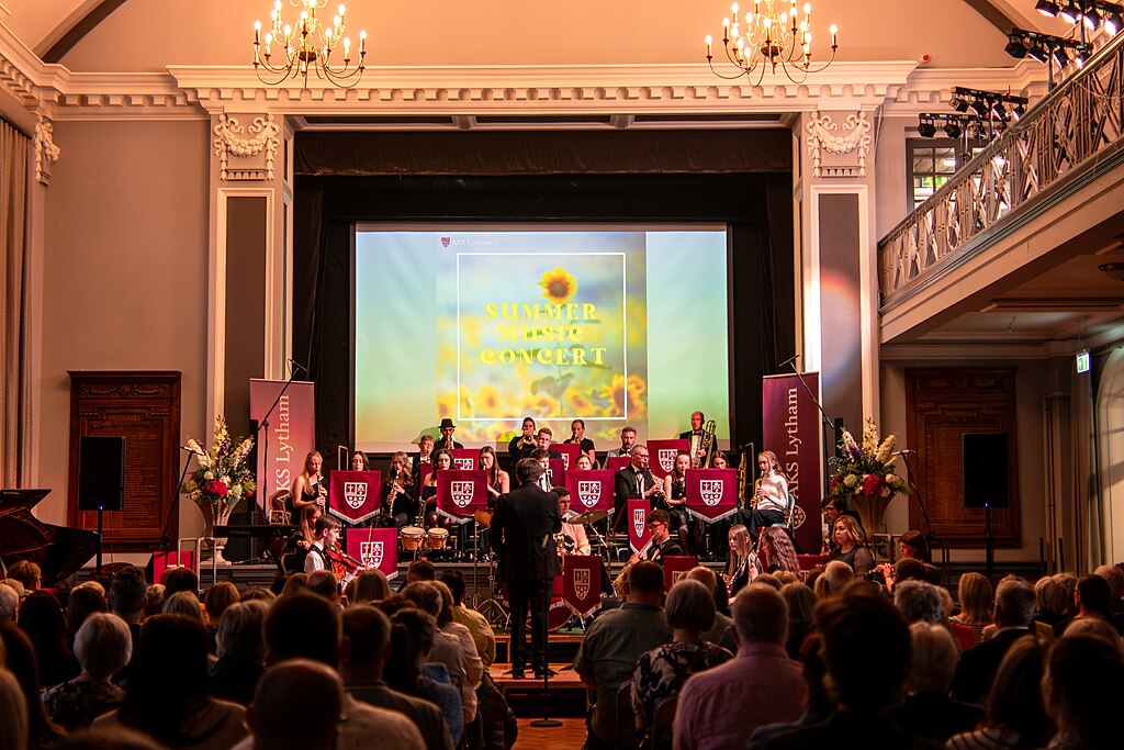 Σχολική Συναυλία στο AKS Lytham Senior School Hall