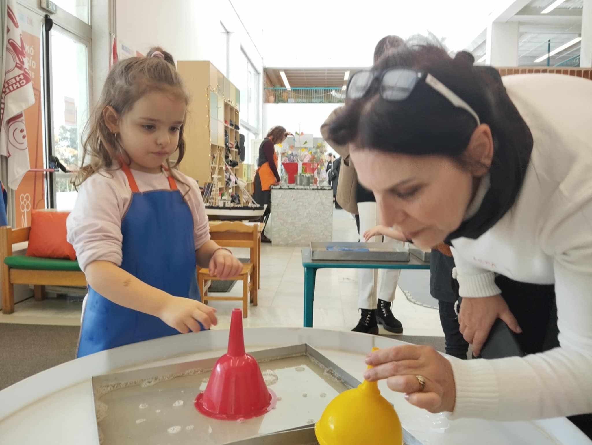 Θεατροπαιδαγωγική στο μουσείο Παρέμβαση στο [[#Παιδικό Μουσείο#]] της Αθήνας με εμψυχώτρια την [[#Κατερίνα Κωστή#]]