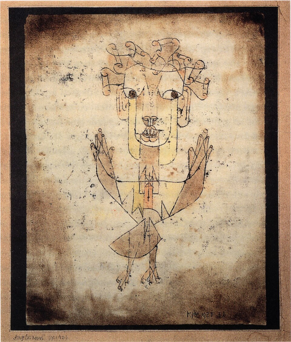 Paul Klee [Πάουλ Κλέε],&nbsp;Angelus Novus&nbsp;[Νέος Άγγελος], 1920 (Israel Museum [Μουσείο του Ισραήλ], Ιερουσαλήμ). Ο πίνακας ανήκε στον φιλόσοφο Walter Benjamin [Βάλτερ Μπένγιαμιν], ο οποίος στην ένατη από τις «Θέσεις για τη φιλοσοφία της Ιστορίας» ερμήνευσε τη μορφή ως «άγγελο της Ιστορίας», που παρασύρεται προς το μέλλον ατενίζοντας τα ερείπια του παρελθόντος. Το έργο ενέπνευσε επίσης το έμμετρο ποίημα "Der glücklose Engel" ["Δύστηνος Άγγελος"] του Heiner Müller [Χάινερ Μύλλερ], εμβληματικού Γερμανού δραματουργού, στου οποίου το θεατρικό έργο η φιγούρα του αγγέλου ως μάρτυρα της Ιστορίας και της καταστροφής επανέρχεται ως κεντρικό μοτίβο.