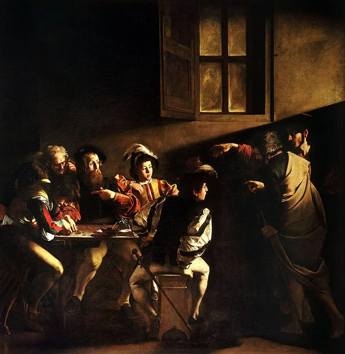 [[#Caravaggio #]] [[#[Καραβάτζιο]#]], Vocazione di san Matteo [Το κάλεσμα του Αγίου Ματθαίου], 1599-1600. Ο πίνακας αποτελεί εμβληματικό παράδειγμα αξιοποίησης της τεχνικής της φωτοσκίασης στη ζωγραφική, με τη δέσμη φωτός να εισβάλλει στο σκοτεινό δωμάτιο σαν θεατρικός φωτισμός, «σκηνοθετώντας» τη δραματική στιγμή.&nbsp;