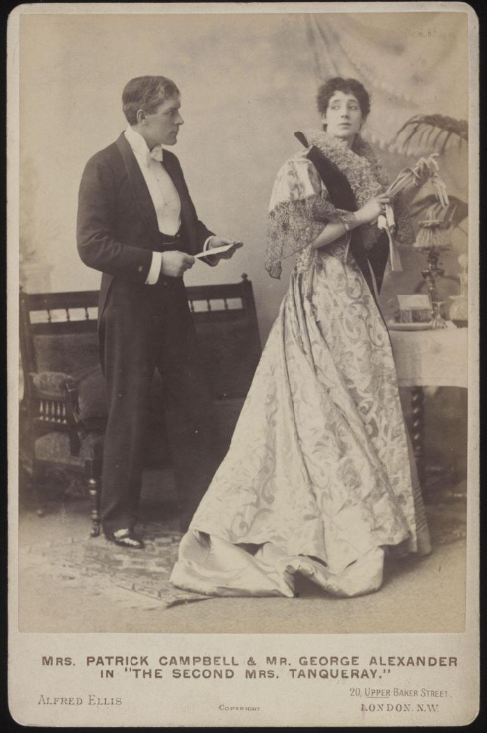 Η δεύτερη σύζυγος του κυρίου Τάνκερεϋ [[[#The Second Mrs Tanqueray#]]] του [[#Arthur Wing Pinero [Άρθουρ Ουίνγκ Πινίρο]#]] (1893), είναι ένα έργο θέσης, το οποίο δομείται βάσει του μοτίβου της «γυναίκας με παρελθόν».