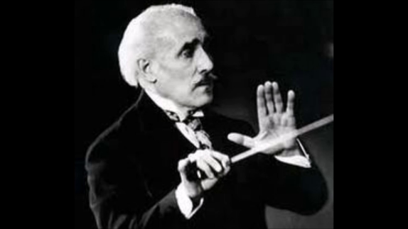 Ο αρχιμουσικός [[#Arturo Toscanini [Αρτούρο Τοσκανίνι]#]] διευθύνει τη [[#Φιλαρμονική Ορχήστρα της Χάγης [Hague Philharmonic Orchestra]#]]το 1938.